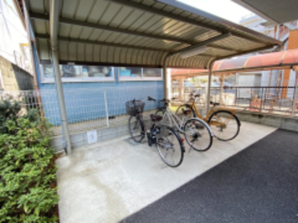 AZALEA GARDENの物件内観写真